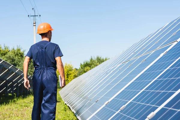 Can Solar Panels Work During Rainy Days?