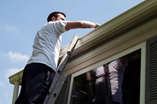Why Regular Gutter Cleaning Columbus Maintenance Matters