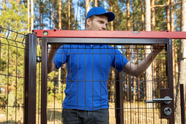 Best Local Fencing Contractors for Residential & Commercial Projects