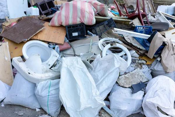 Affordable Solutions for a Cleaner Space with Same-Day Junk Removal Services