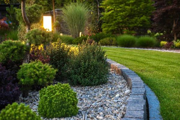 Build a Stunning Outdoor Space with Custom Landscape Design